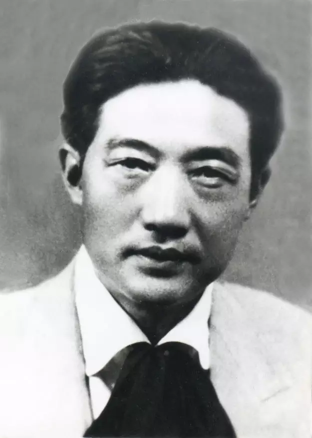 徐悲鸿与李青萍